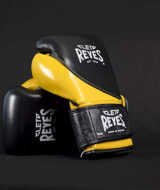 High Precision Boxing Gloves Stunting New Colors
