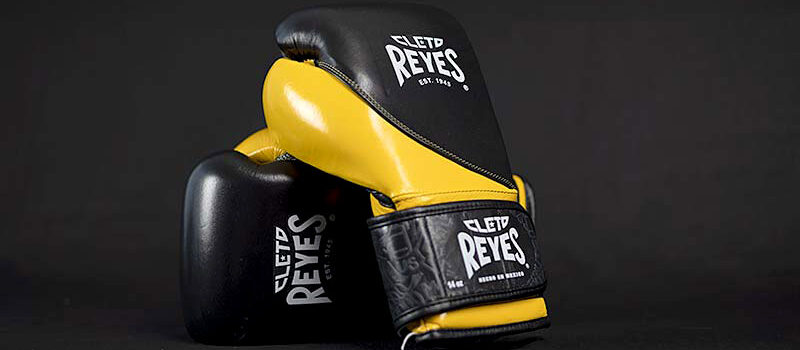 High Precision Boxing Gloves Stunting New Colors